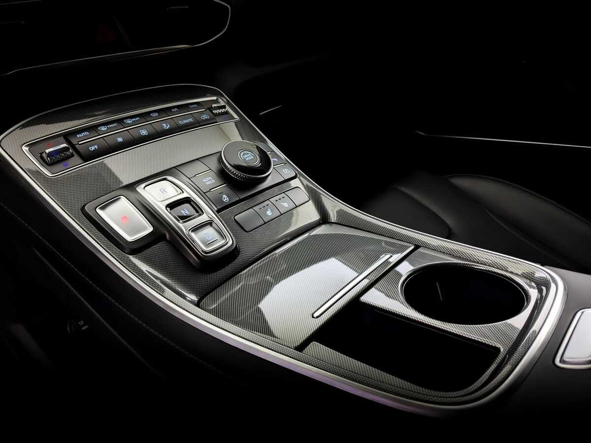 Hyundai Santa Fe 2021 года с пробегом. Фото: #27