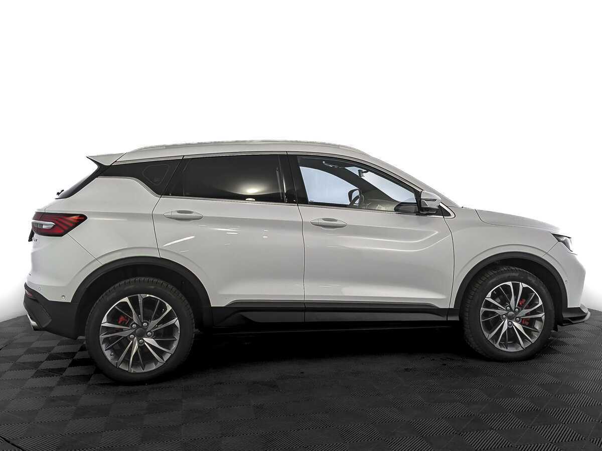 Б/У Джили Кулрэй 2022 года. Фото: #3