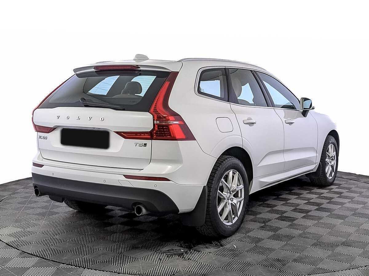 Volvo XC60 2019 года с пробегом. Фото: #4