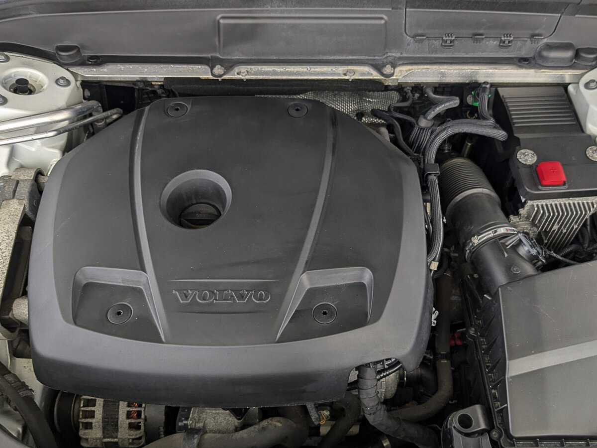 Volvo XC60 2019 года с пробегом. Фото: #8
