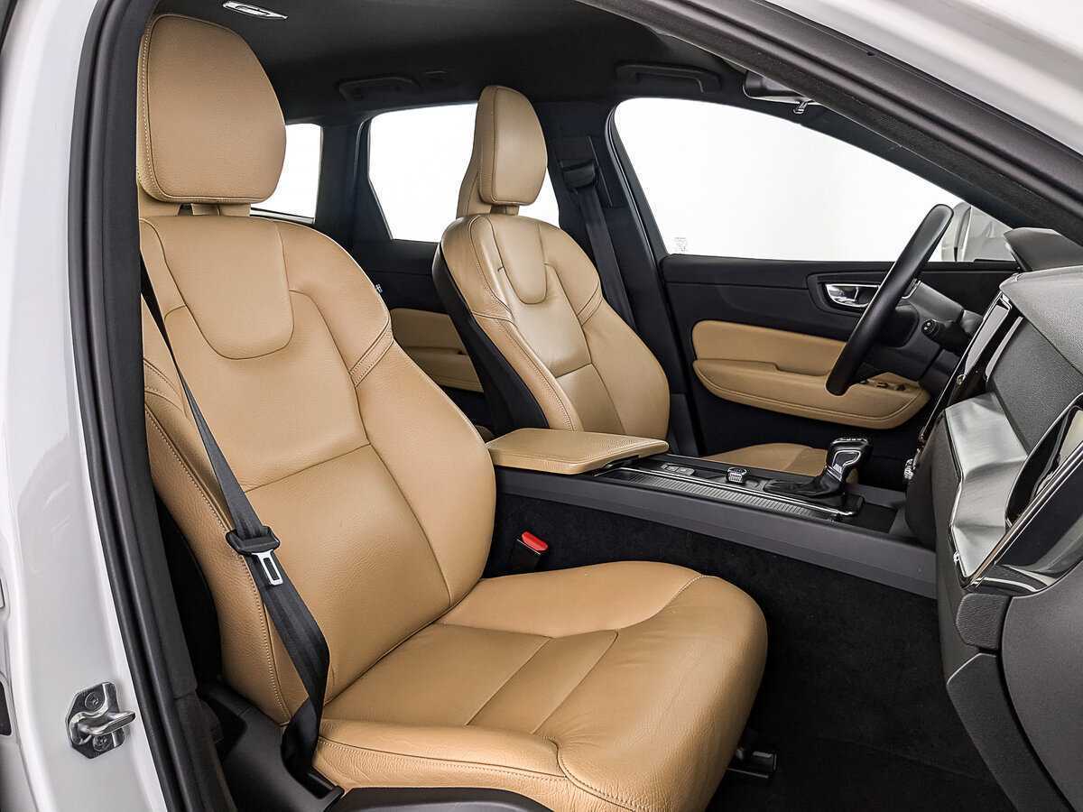 Volvo XC60 2019 года с пробегом. Фото: #23