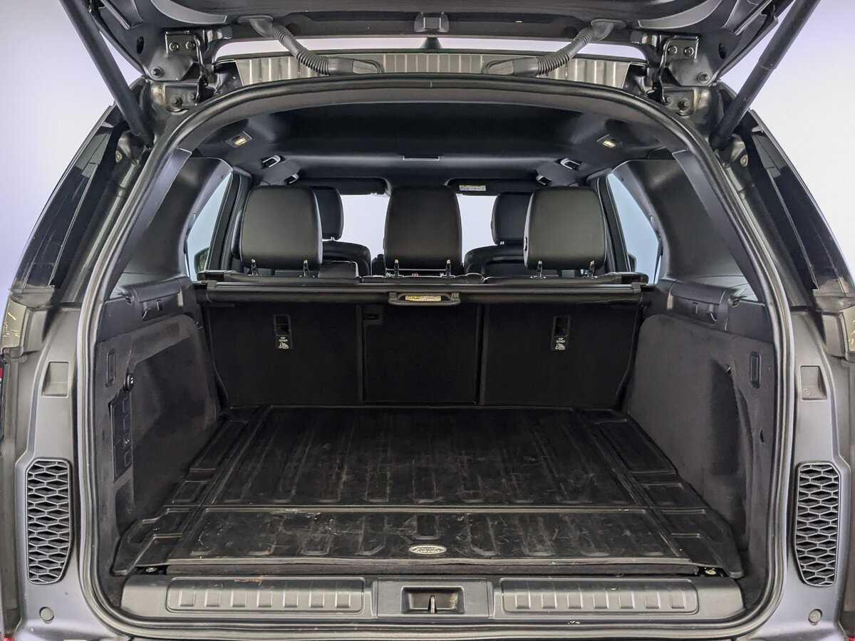 Land Rover Discovery 2017 года с пробегом. Фото: #9