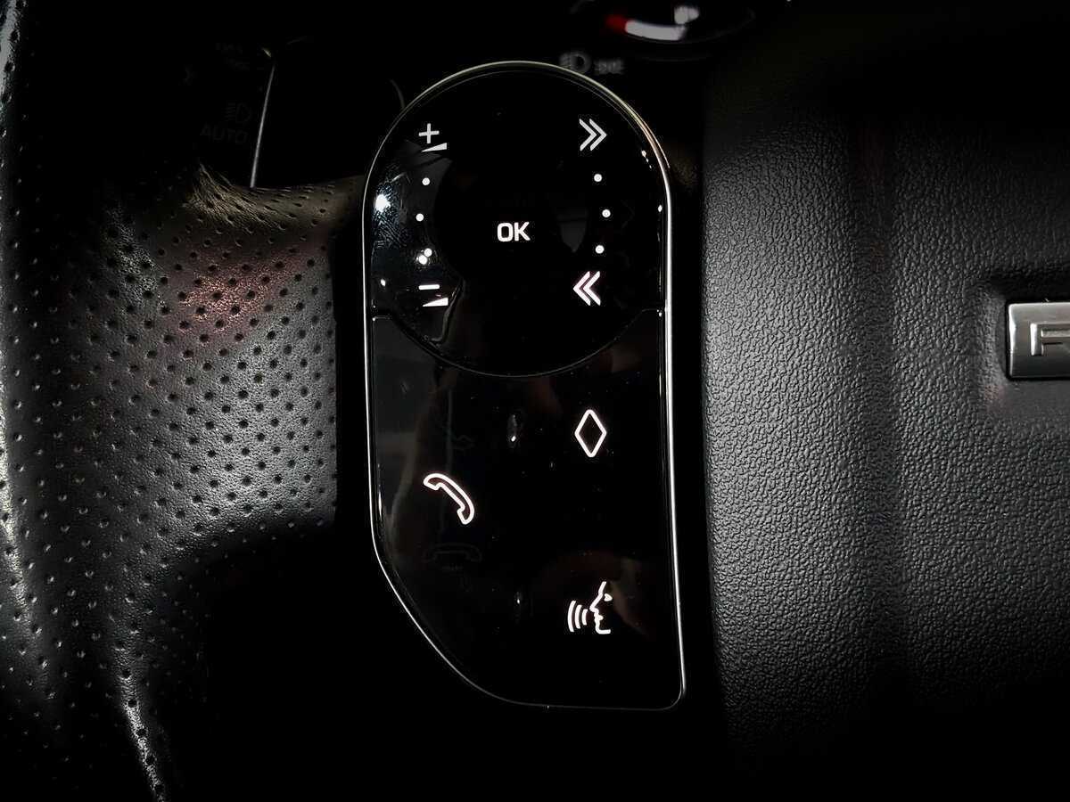 Land Rover Range Rover Velar 2019 года с пробегом. Фото: #26
