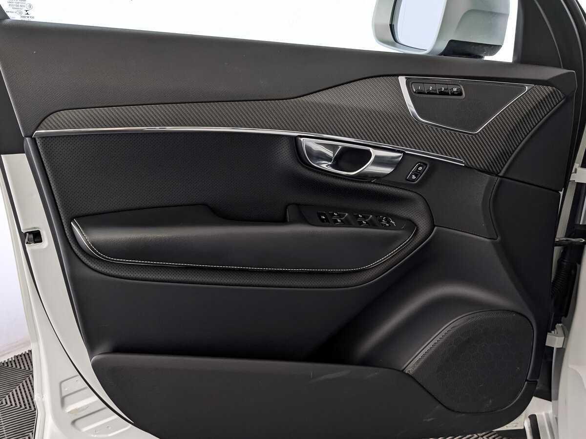 Volvo XC90 2017 года с пробегом. Фото: #18