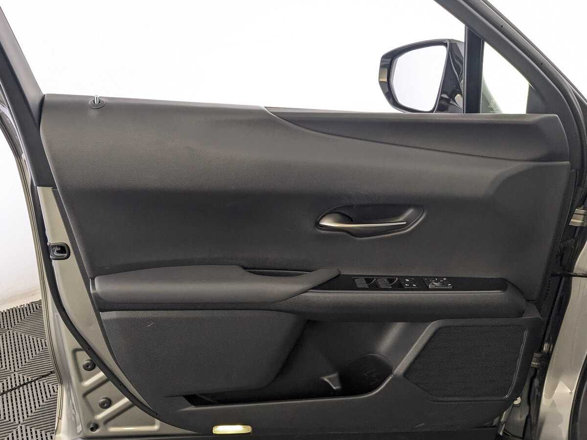 Lexus UX 2020 года с пробегом. Фото: #18