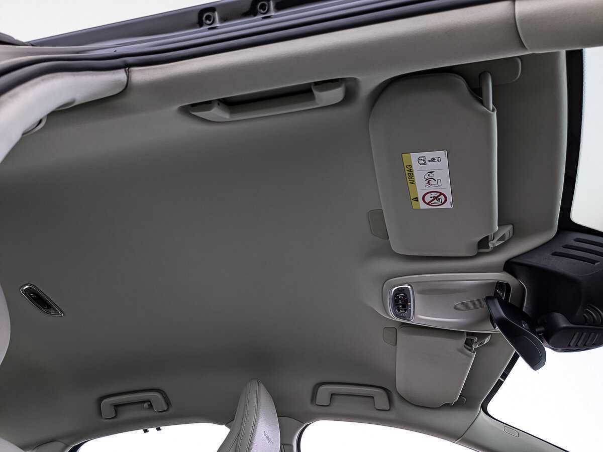 Volvo S90 2020 года с пробегом. Фото: #21