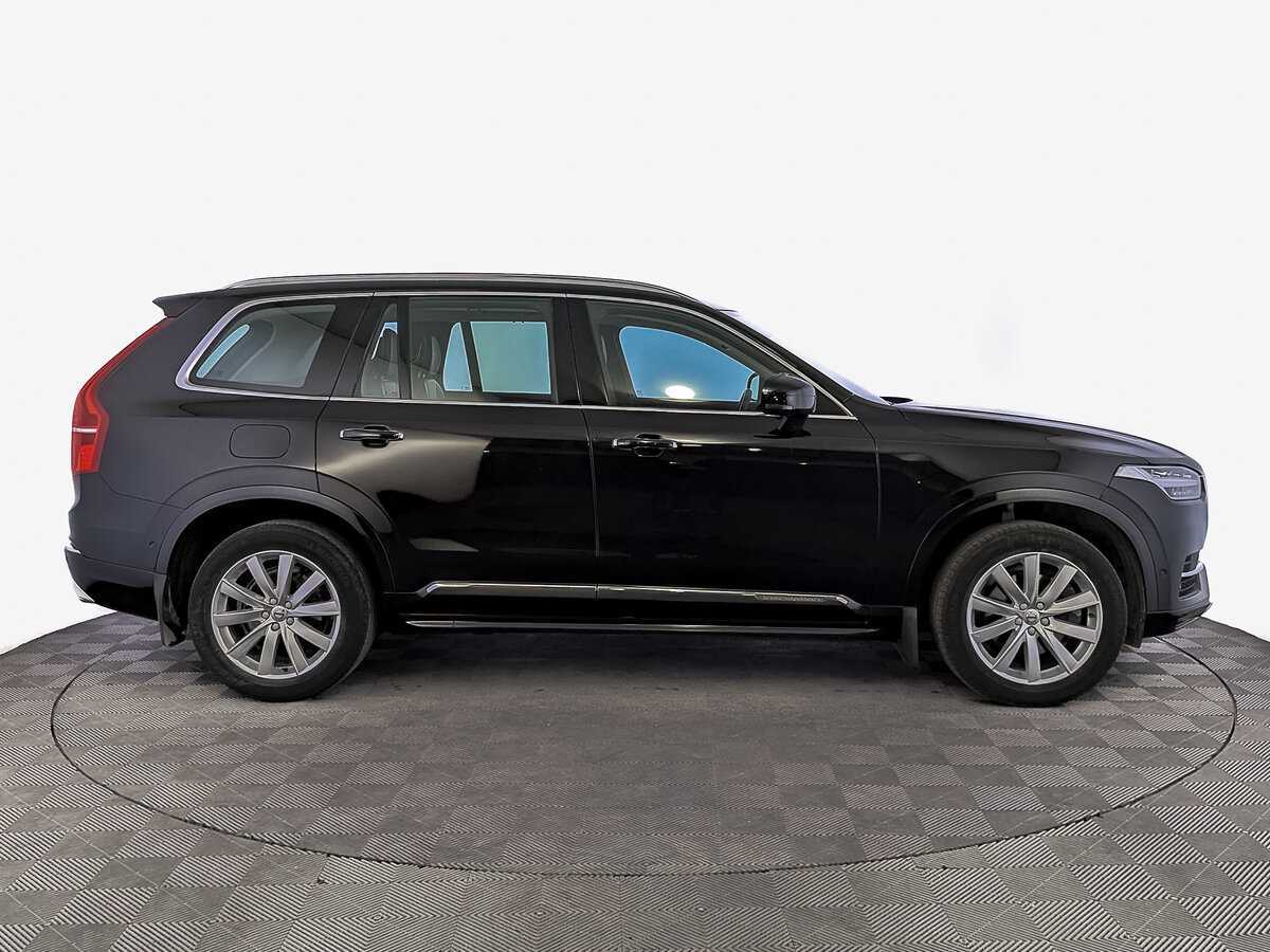 Volvo XC90 2019 года с пробегом. Фото: #3