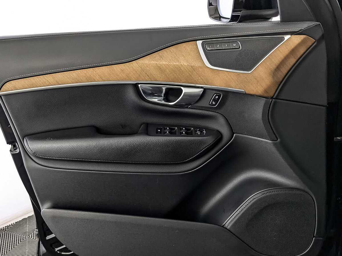 Volvo XC90 2019 года с пробегом. Фото: #18