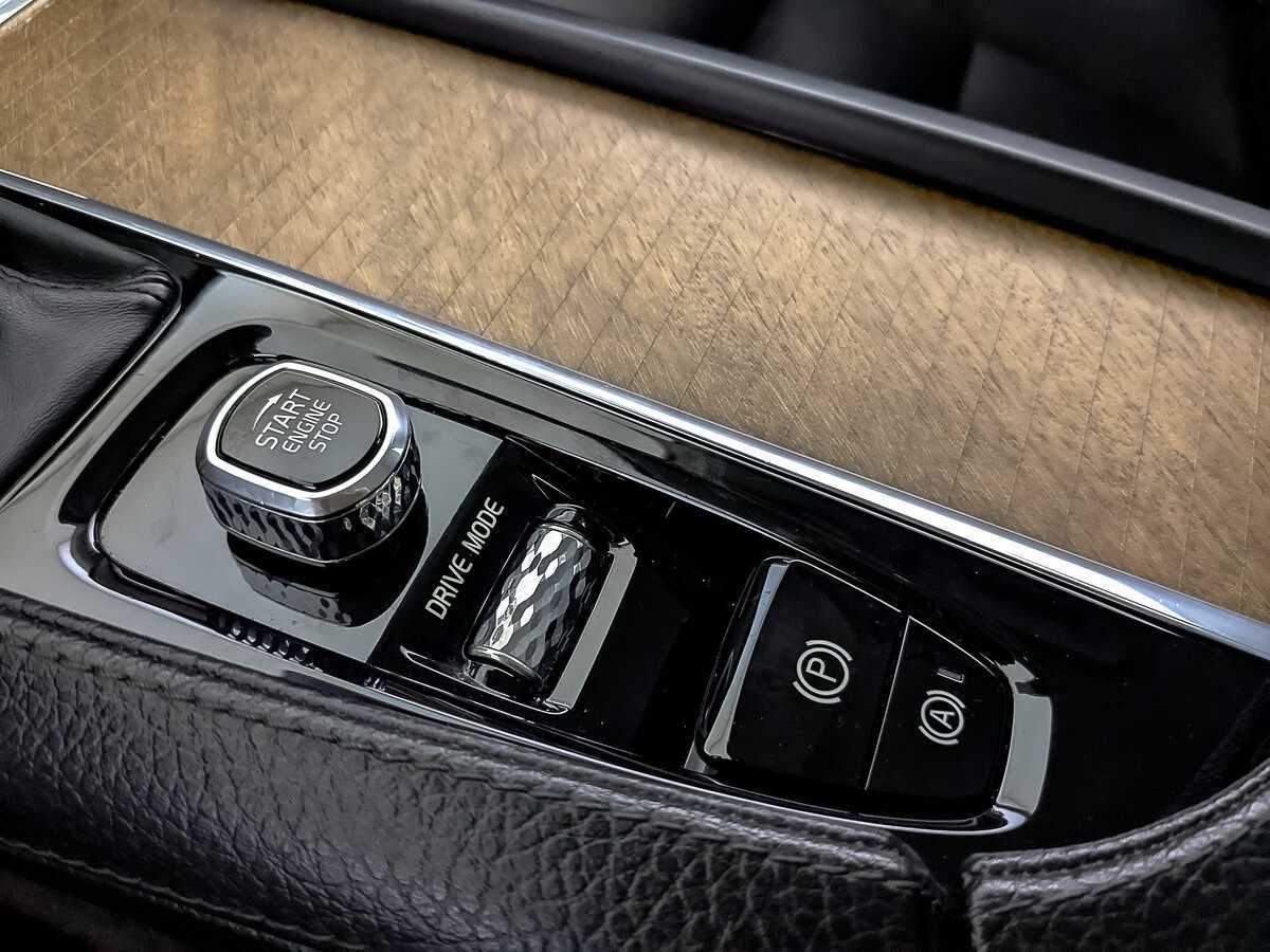 Volvo XC90 2019 года с пробегом. Фото: #25