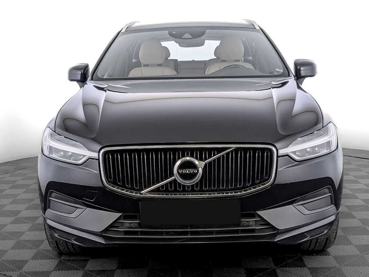 Volvo XC60 2018 года с пробегом. Фото: #1