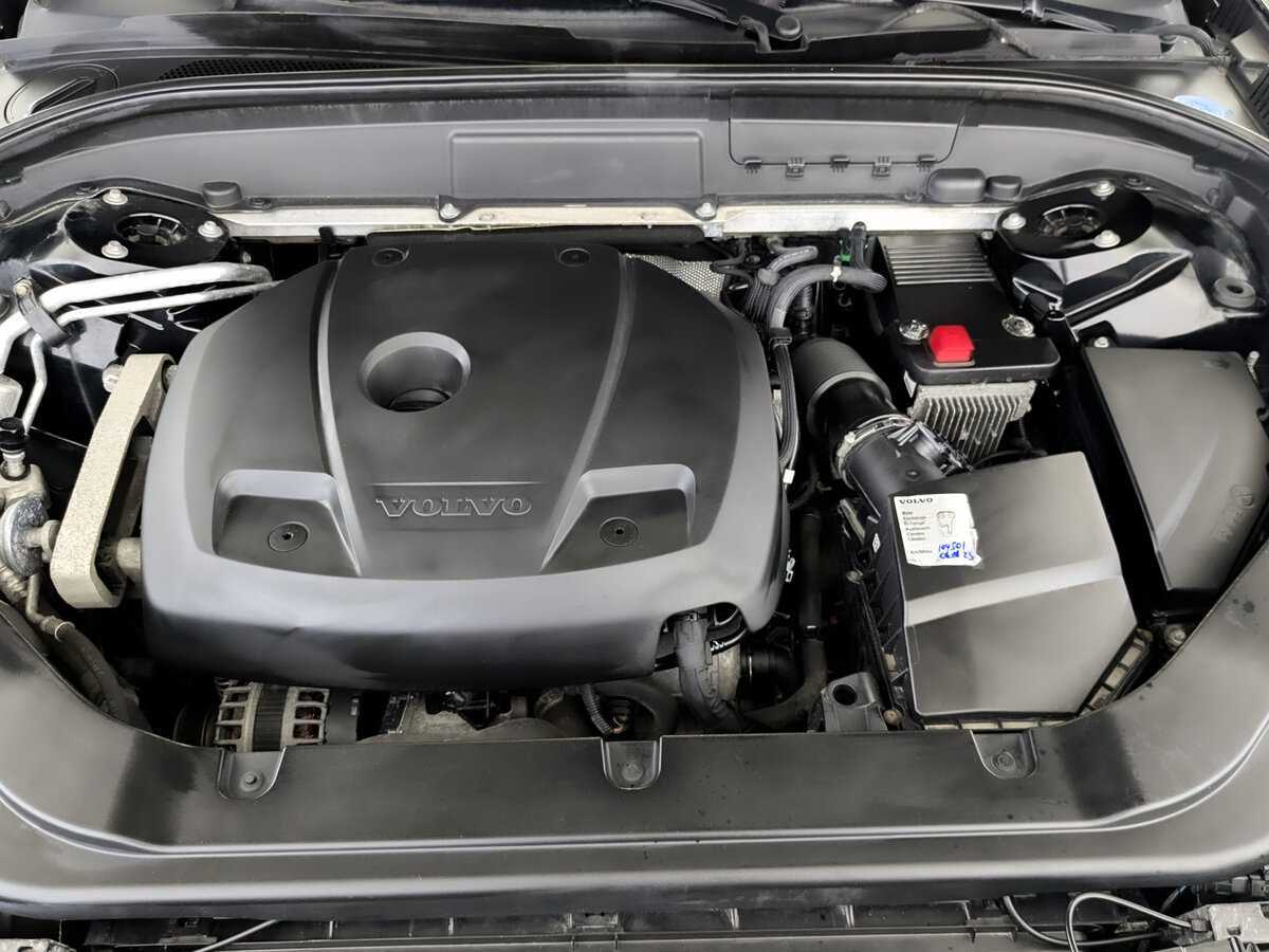 Volvo XC60 2018 года с пробегом. Фото: #8