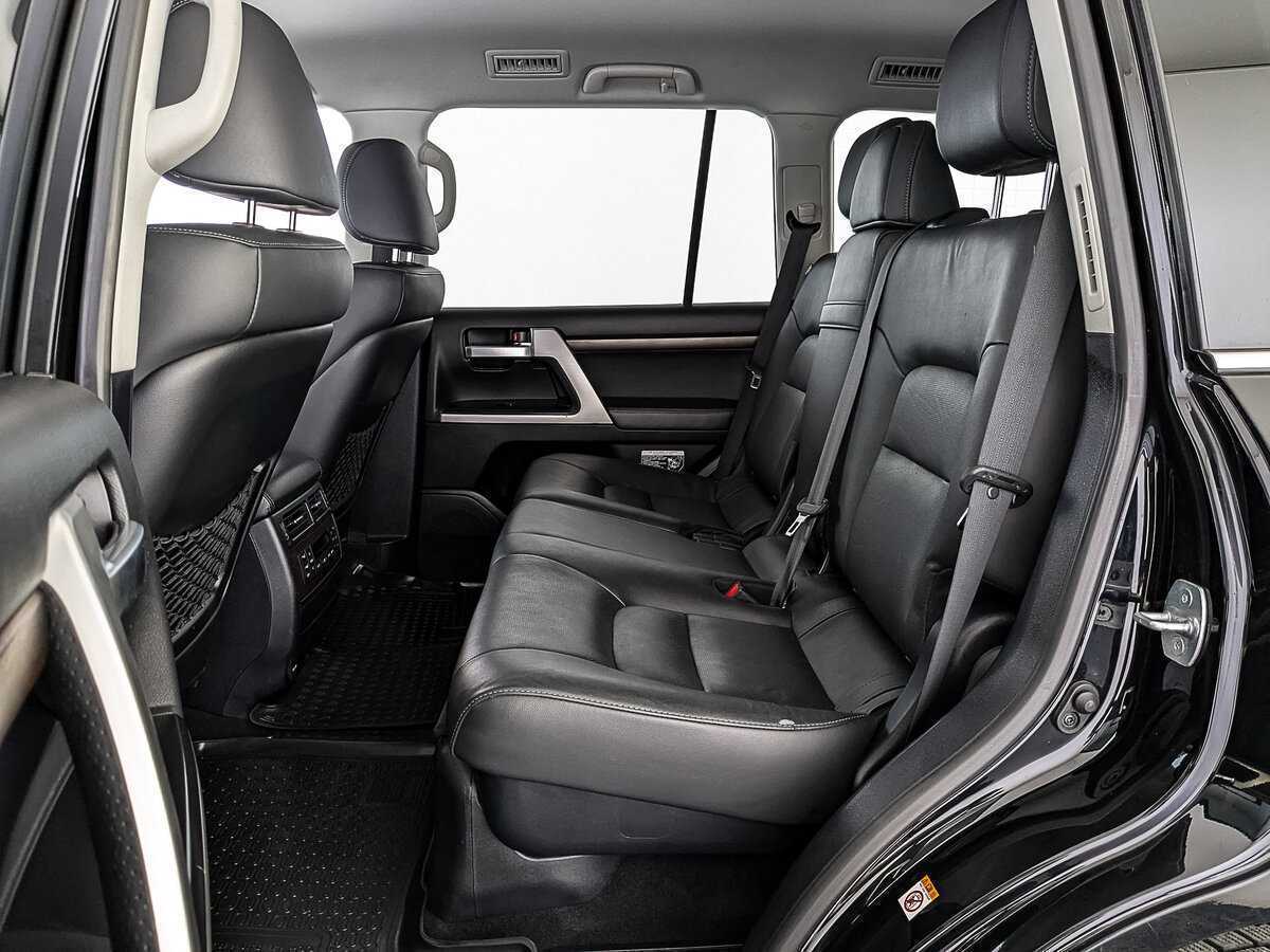 Toyota Land Cruiser 2019 года с пробегом. Фото: #17