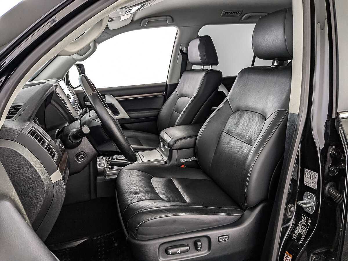 Toyota Land Cruiser 2019 года с пробегом. Фото: #19