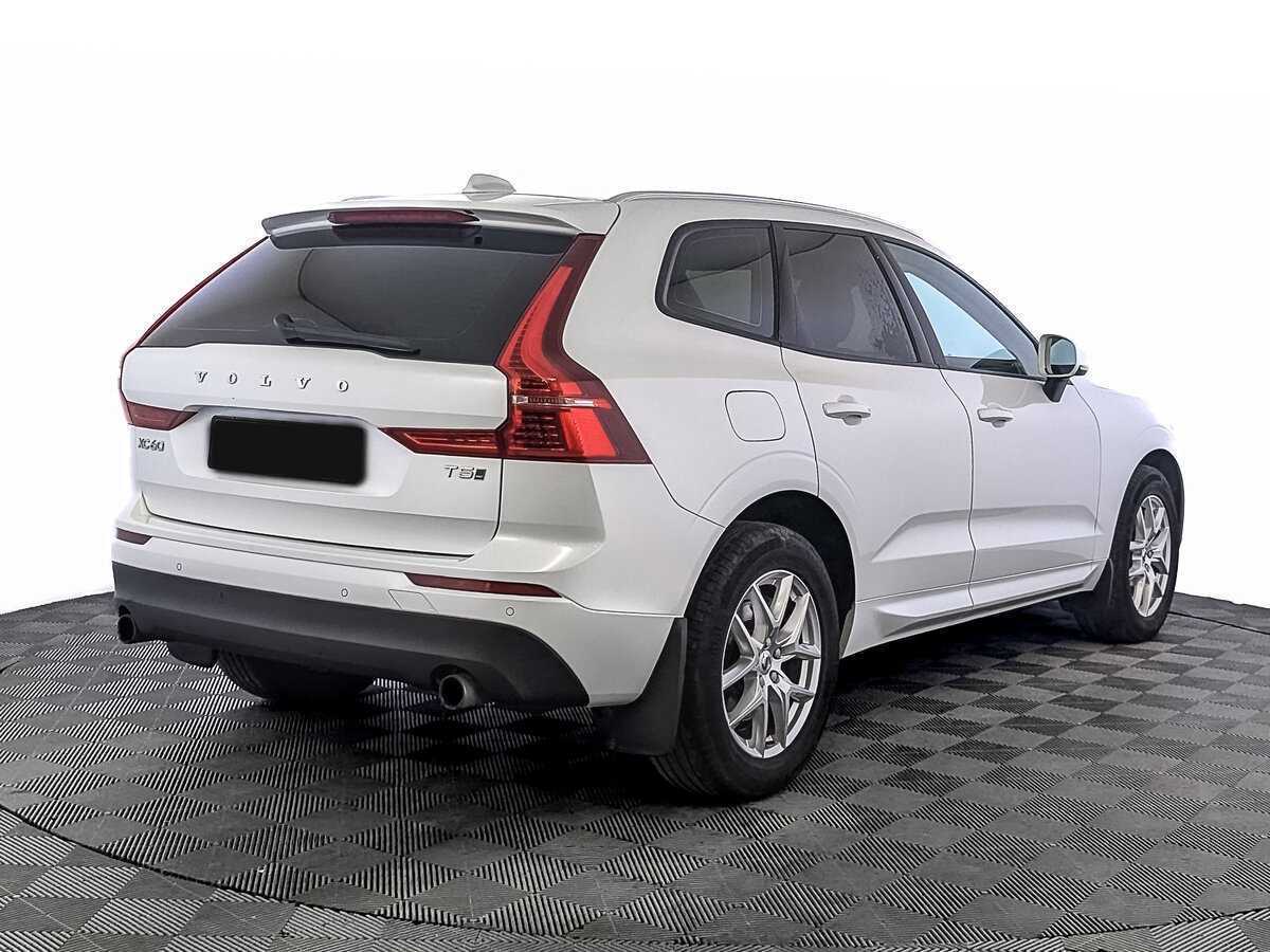 Volvo XC60 2018 года с пробегом. Фото: #4