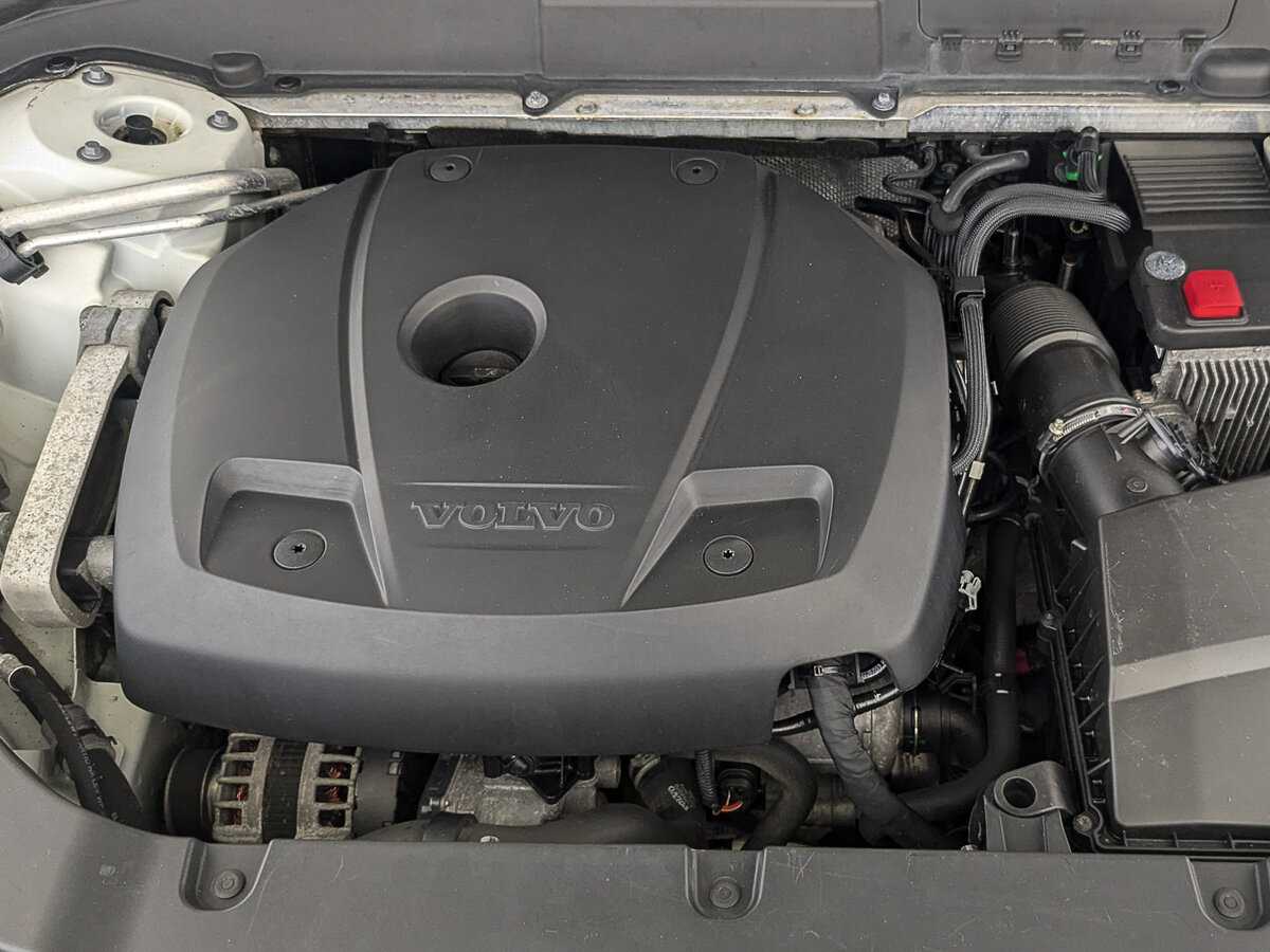 Volvo XC60 2018 года с пробегом. Фото: #8