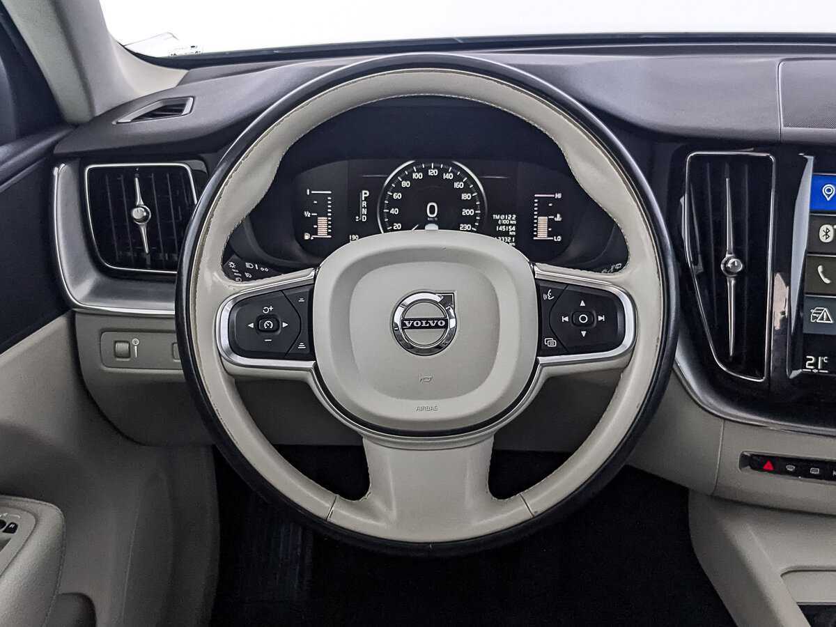 Volvo XC60 2018 года с пробегом. Фото: #21