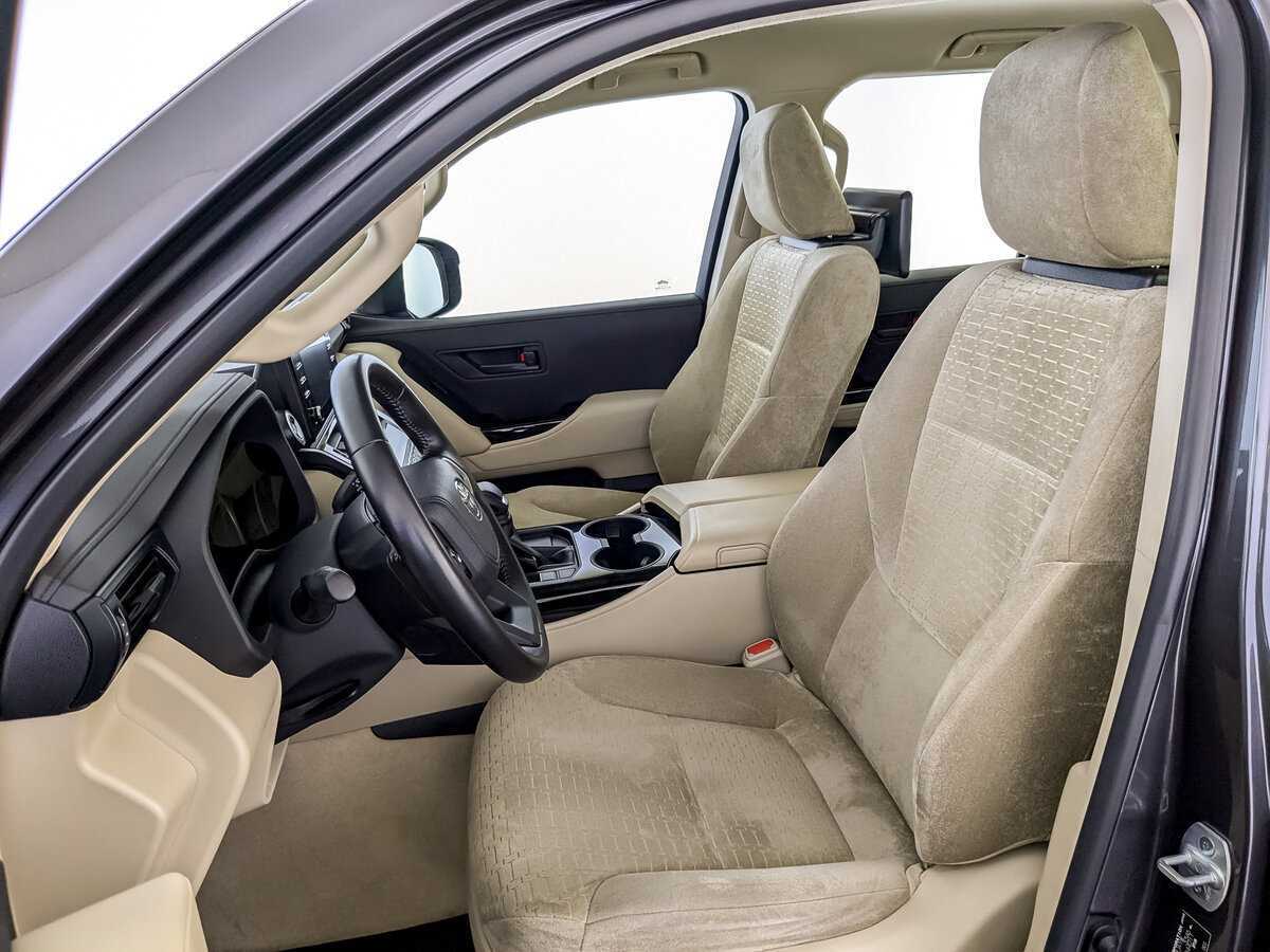 Toyota Land Cruiser 2023 года с пробегом. Фото: #19