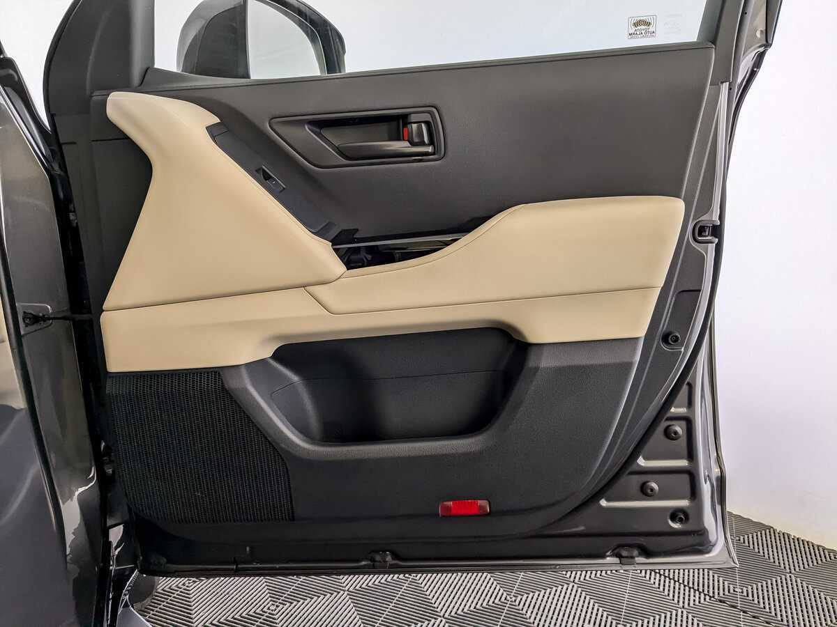 Toyota Land Cruiser 2023 года с пробегом. Фото: #24