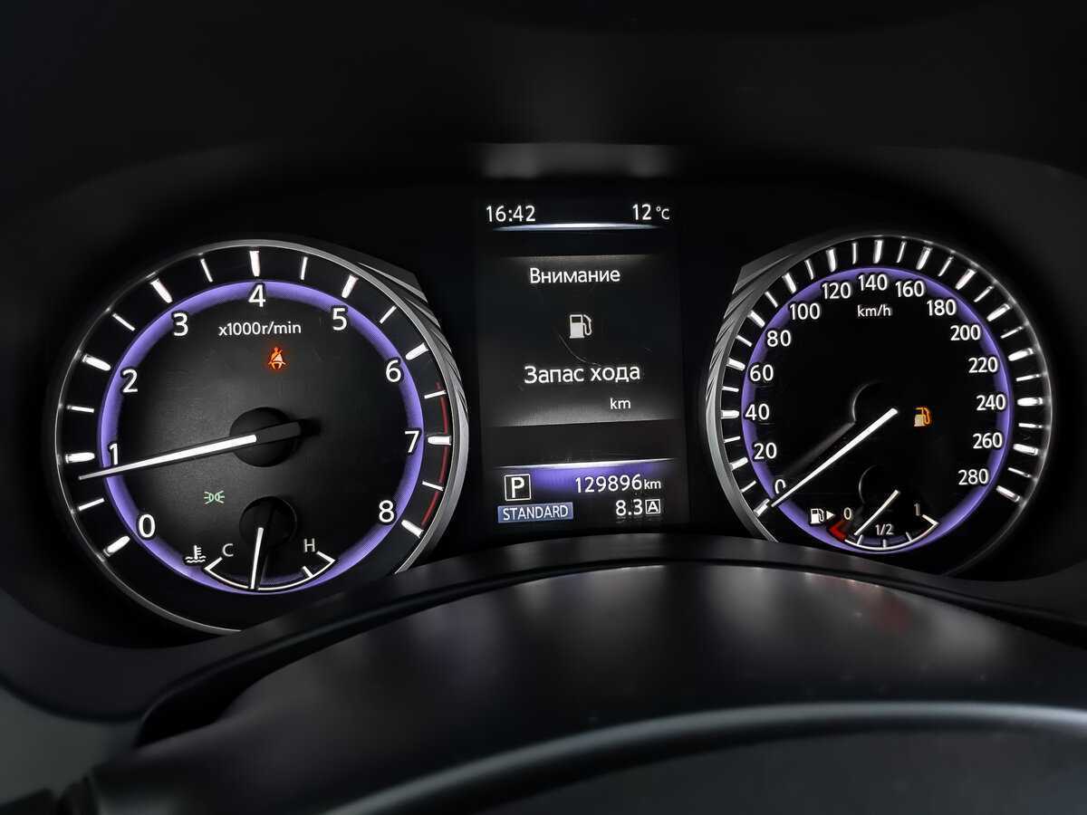 Infiniti Q50 2016 года с пробегом. Фото: #15