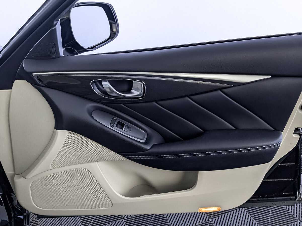 Infiniti Q50 2016 года с пробегом. Фото: #23