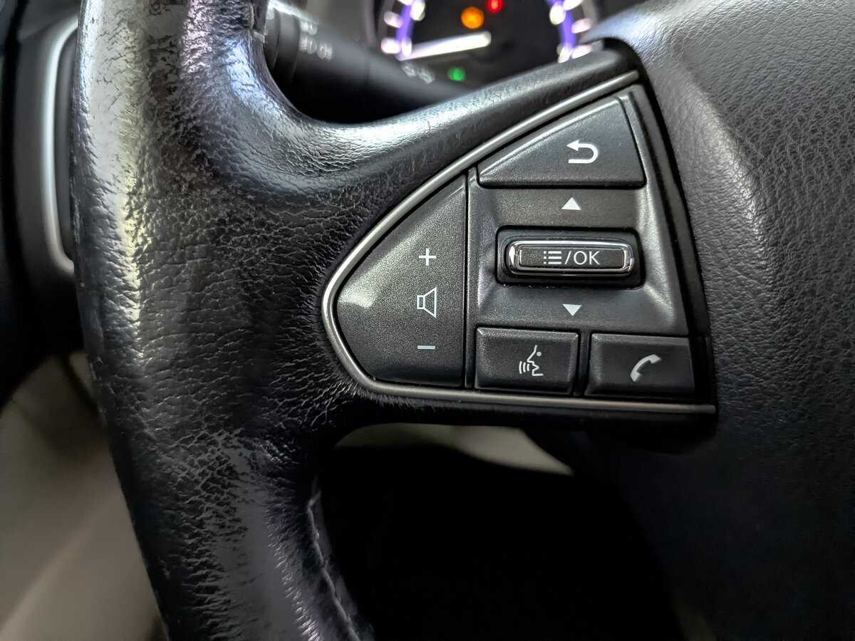 Infiniti Q50 2016 года с пробегом. Фото: #26