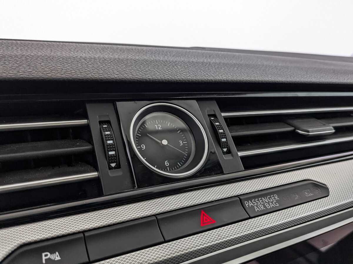 Volkswagen Passat 2019 года с пробегом. Фото: #24