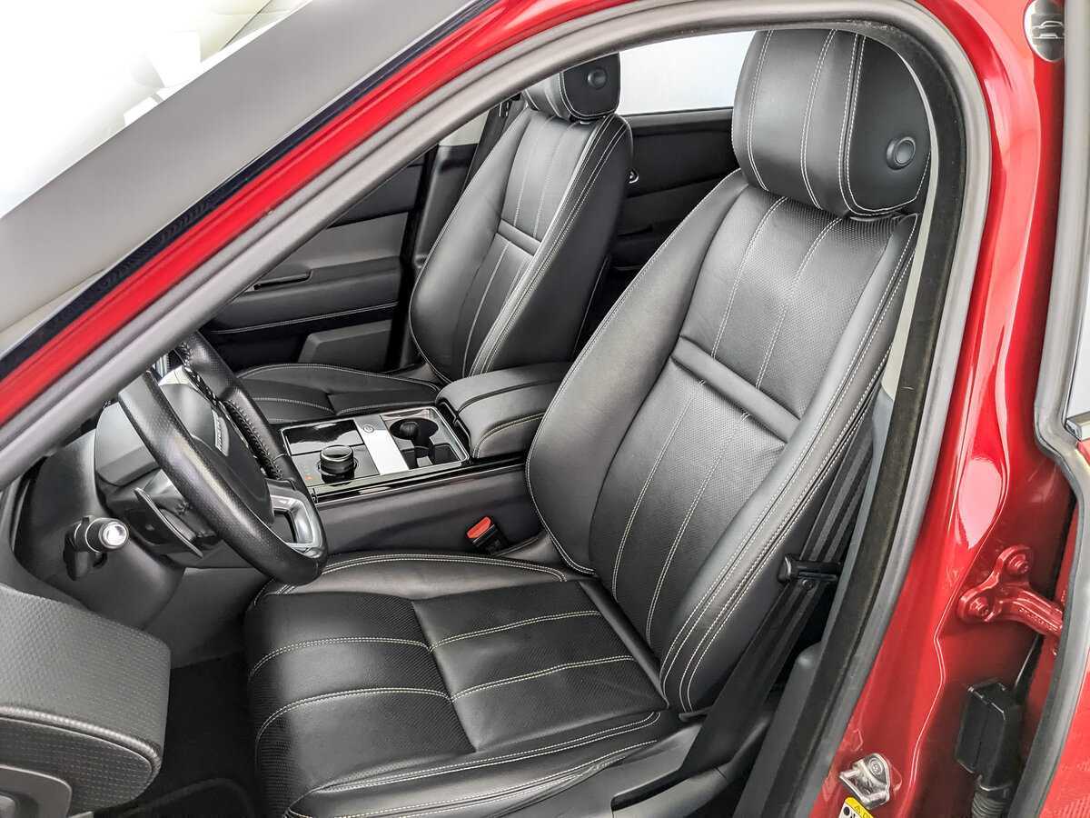 Land Rover Range Rover Velar 2018 года с пробегом. Фото: #19