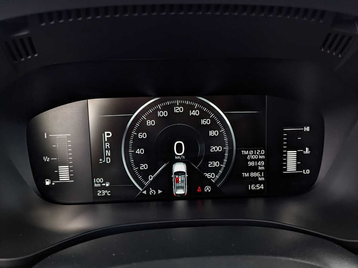 Volvo XC60 2018 года с пробегом. Фото: #13