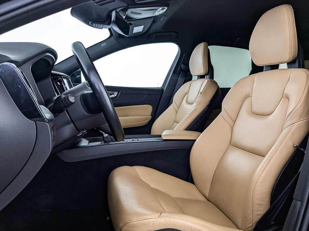 Volvo XC60 2018 года с пробегом. Фото: #17