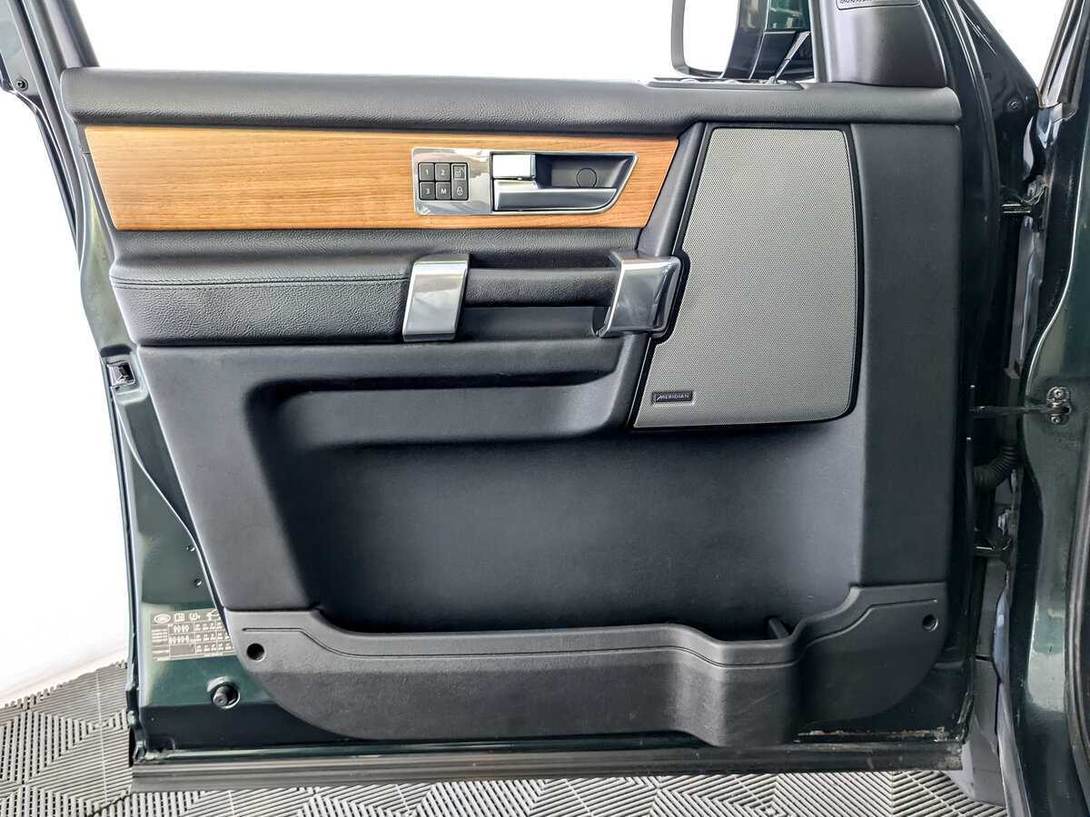 Land Rover Discovery 2014 года с пробегом. Фото: #18
