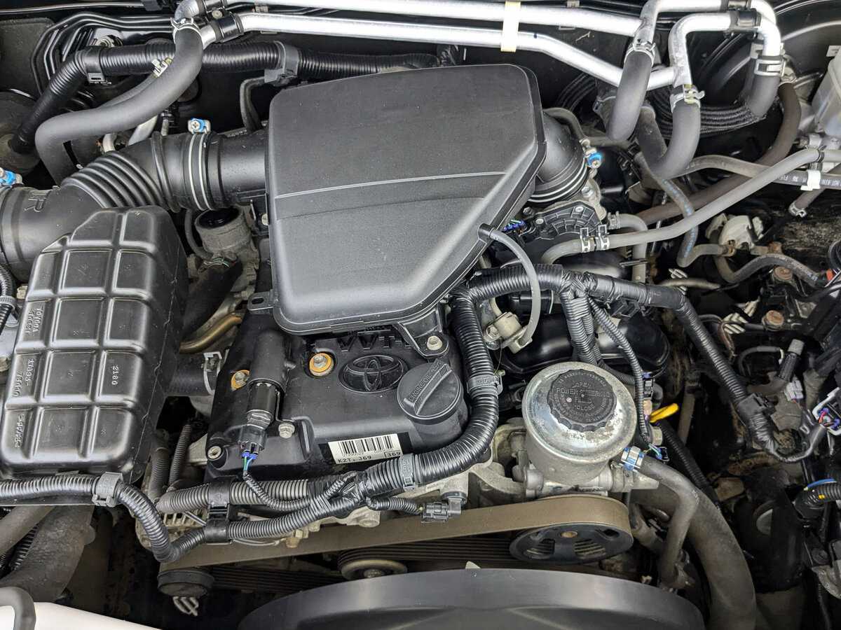 Toyota Land Cruiser Prado 2020 года с пробегом. Фото: #8