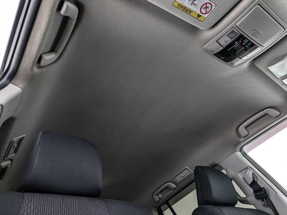 Toyota Land Cruiser Prado 2020 года с пробегом. Фото: #21