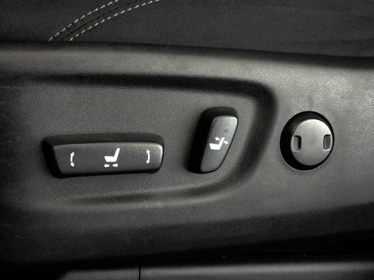 Toyota Land Cruiser Prado 2020 года с пробегом. Фото: #24