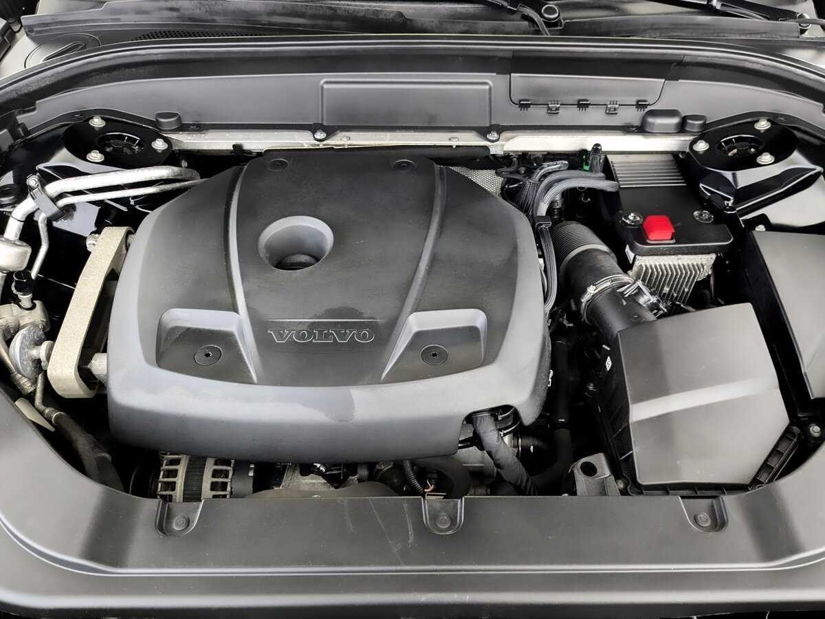 Volvo XC60 2018 года с пробегом. Фото: #8