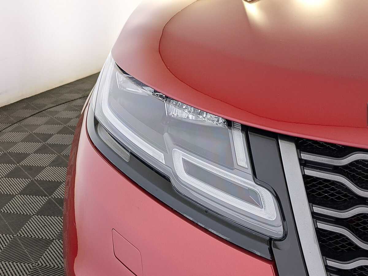 Land Rover Range Rover Velar 2018 года с пробегом. Фото: #10