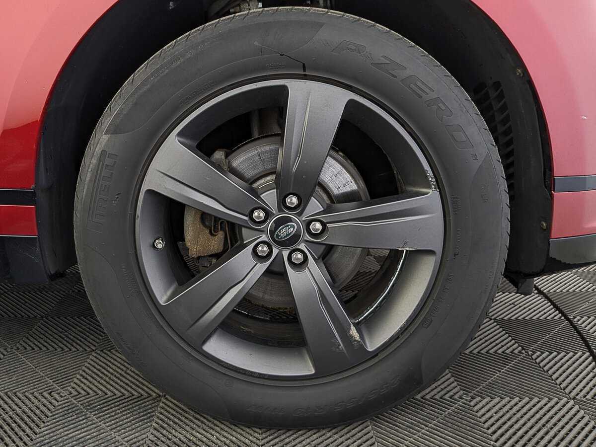 Land Rover Range Rover Velar 2018 года с пробегом. Фото: #11