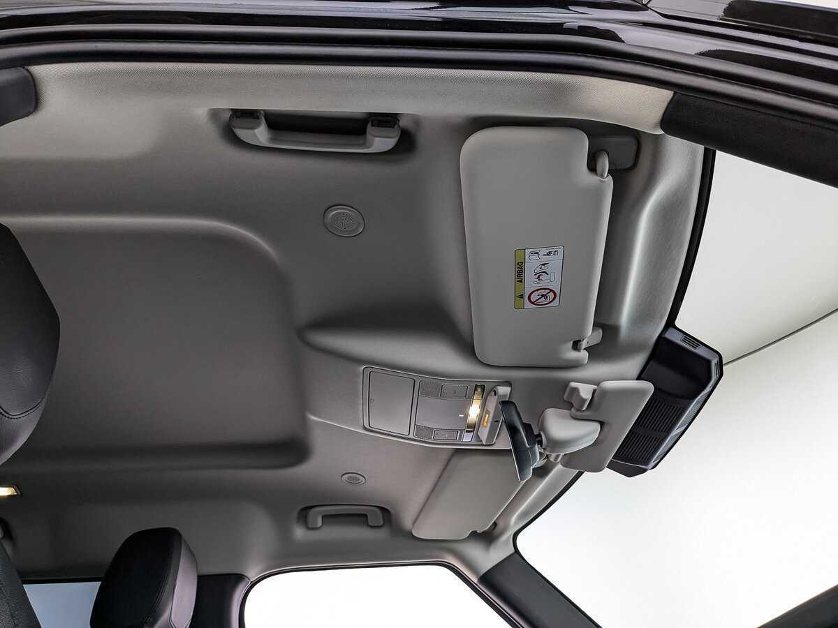 Land Rover Defender 2021 года с пробегом. Фото: #21