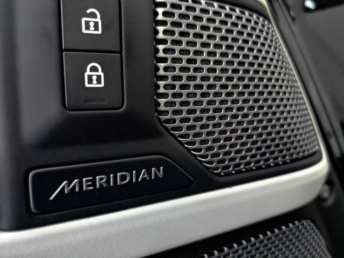 Land Rover Defender 2021 года с пробегом. Фото: #25