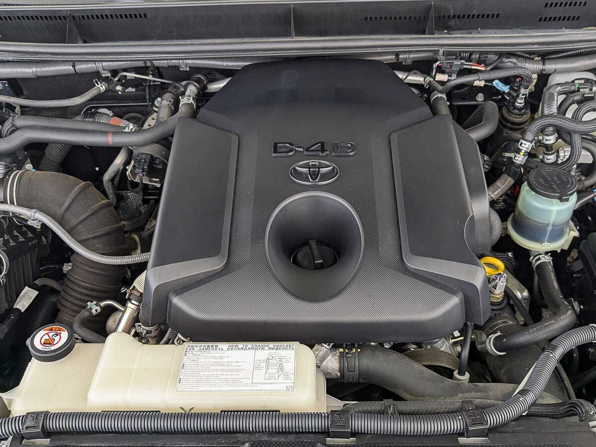 Toyota Land Cruiser Prado 2017 года с пробегом. Фото: #8