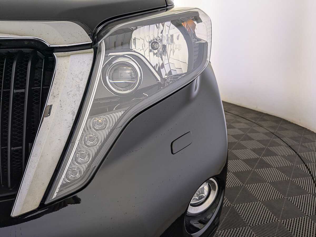 Toyota Land Cruiser Prado 2017 года с пробегом. Фото: #10