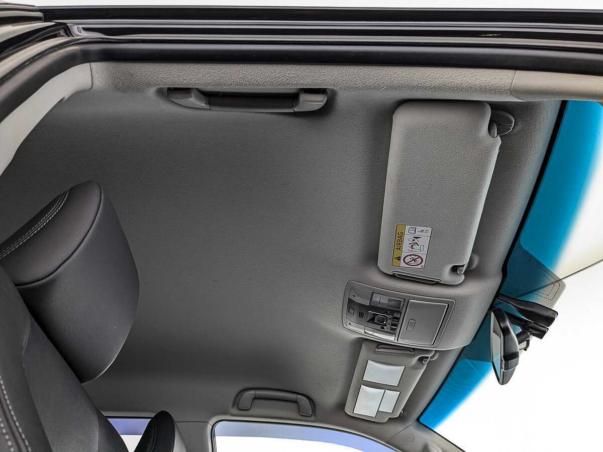 Toyota Land Cruiser Prado 2017 года с пробегом. Фото: #21