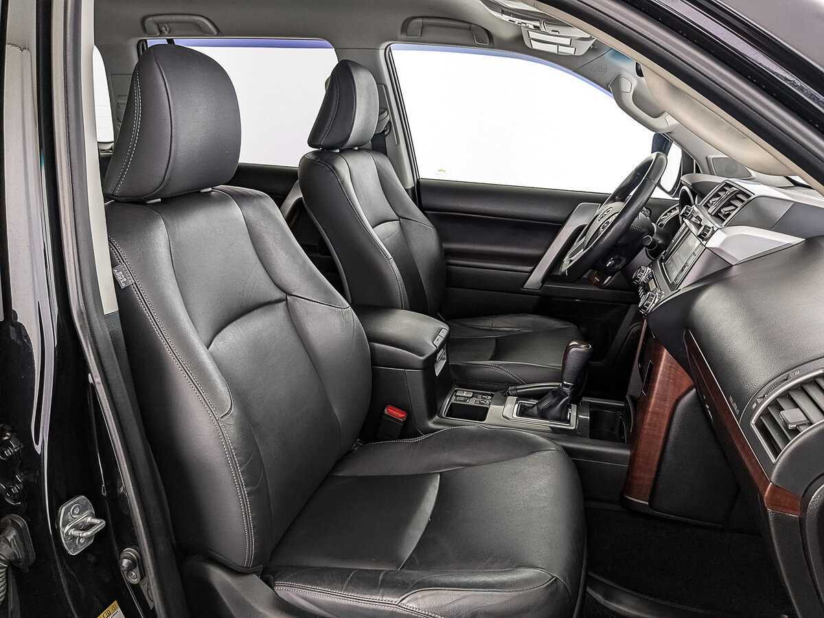 Toyota Land Cruiser Prado 2017 года с пробегом. Фото: #22