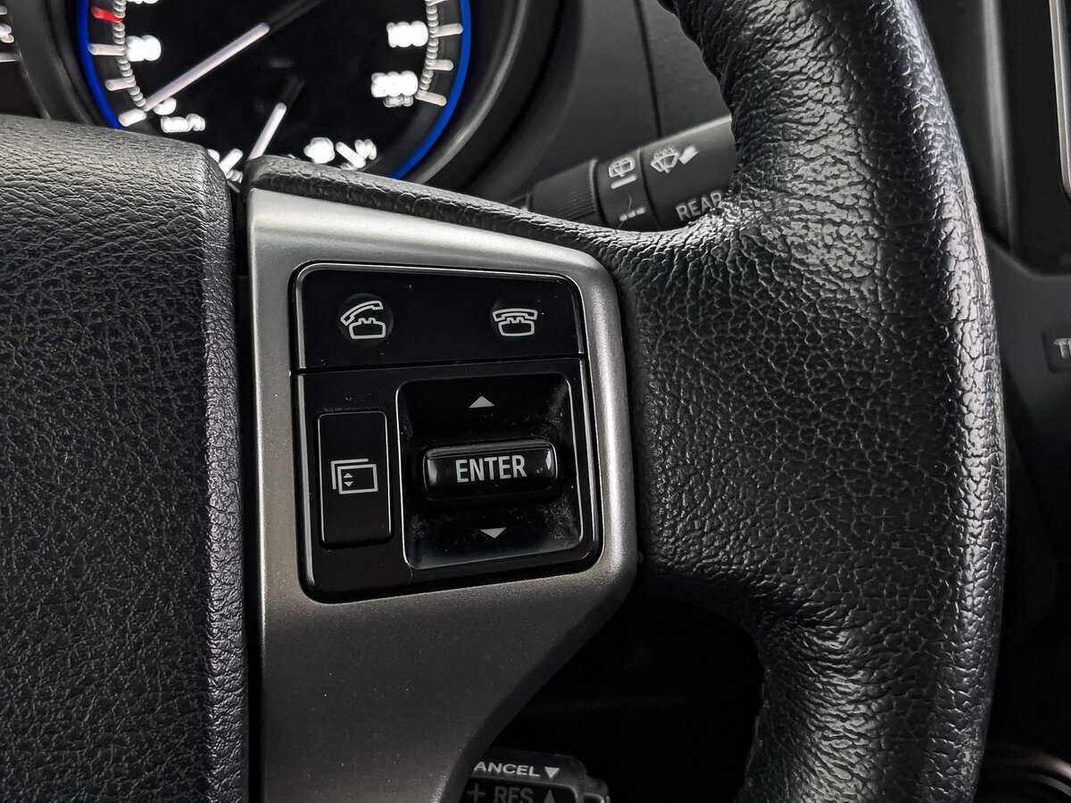 Toyota Land Cruiser Prado 2017 года с пробегом. Фото: #27