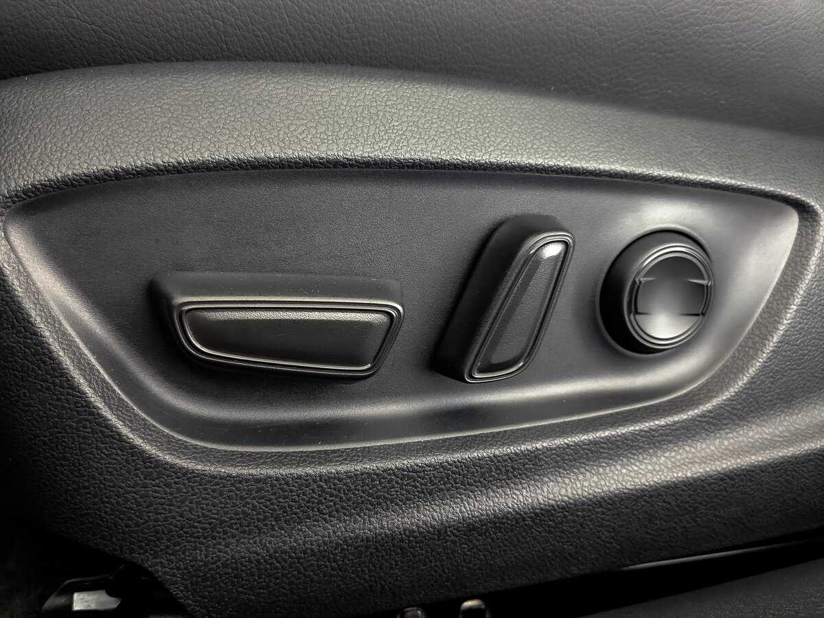 Toyota Camry 2022 года с пробегом. Фото: #18