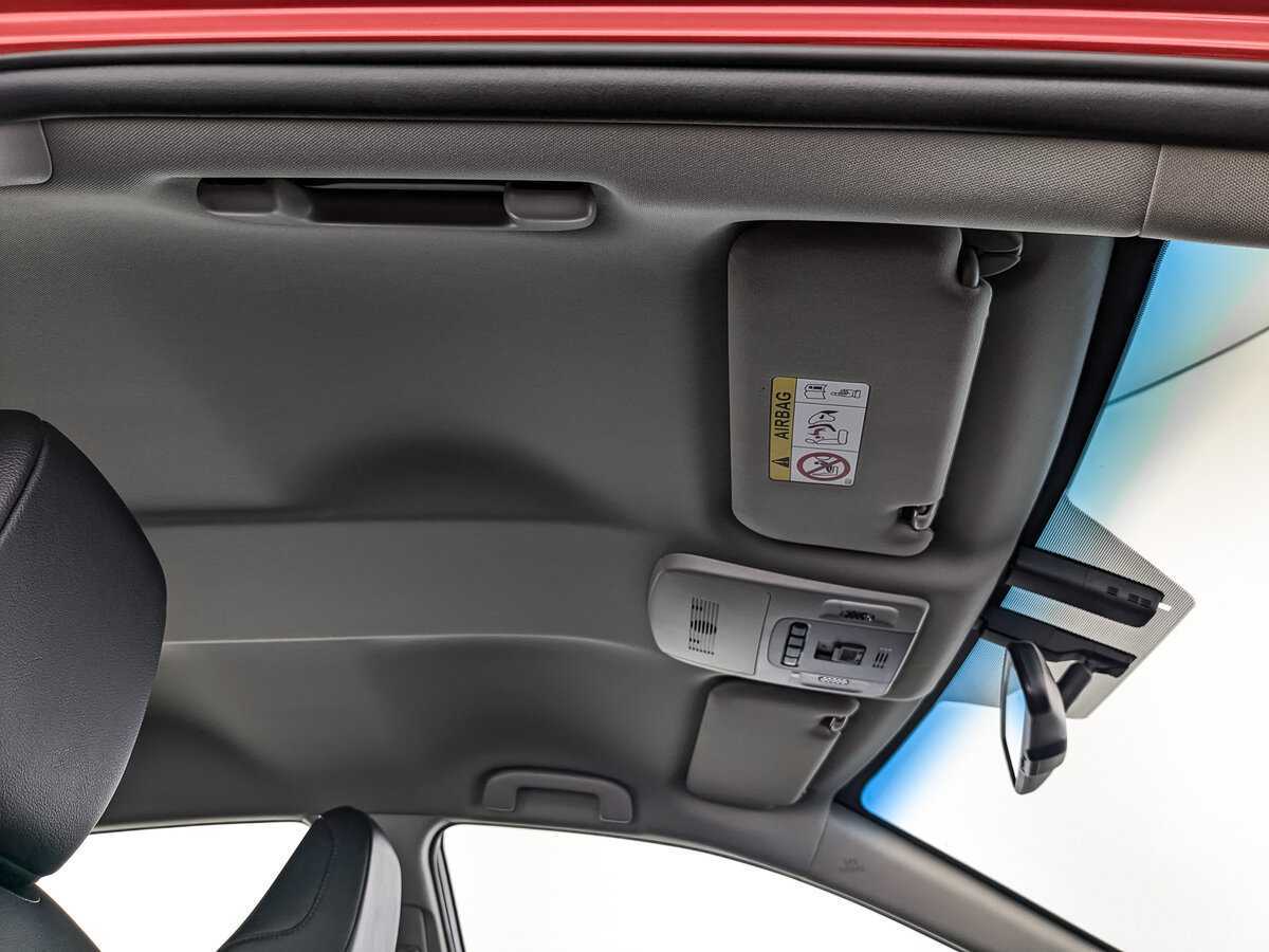 Toyota Camry 2022 года с пробегом. Фото: #20