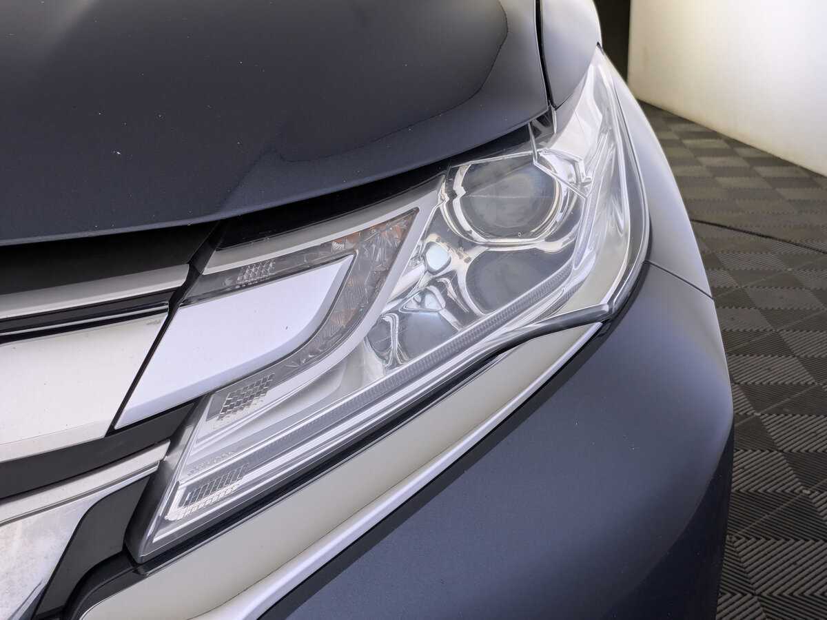 Mitsubishi Pajero Sport 2019 года с пробегом. Фото: #14