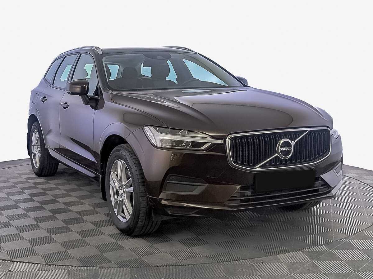 Volvo XC60 2018 года с пробегом. Фото: #2