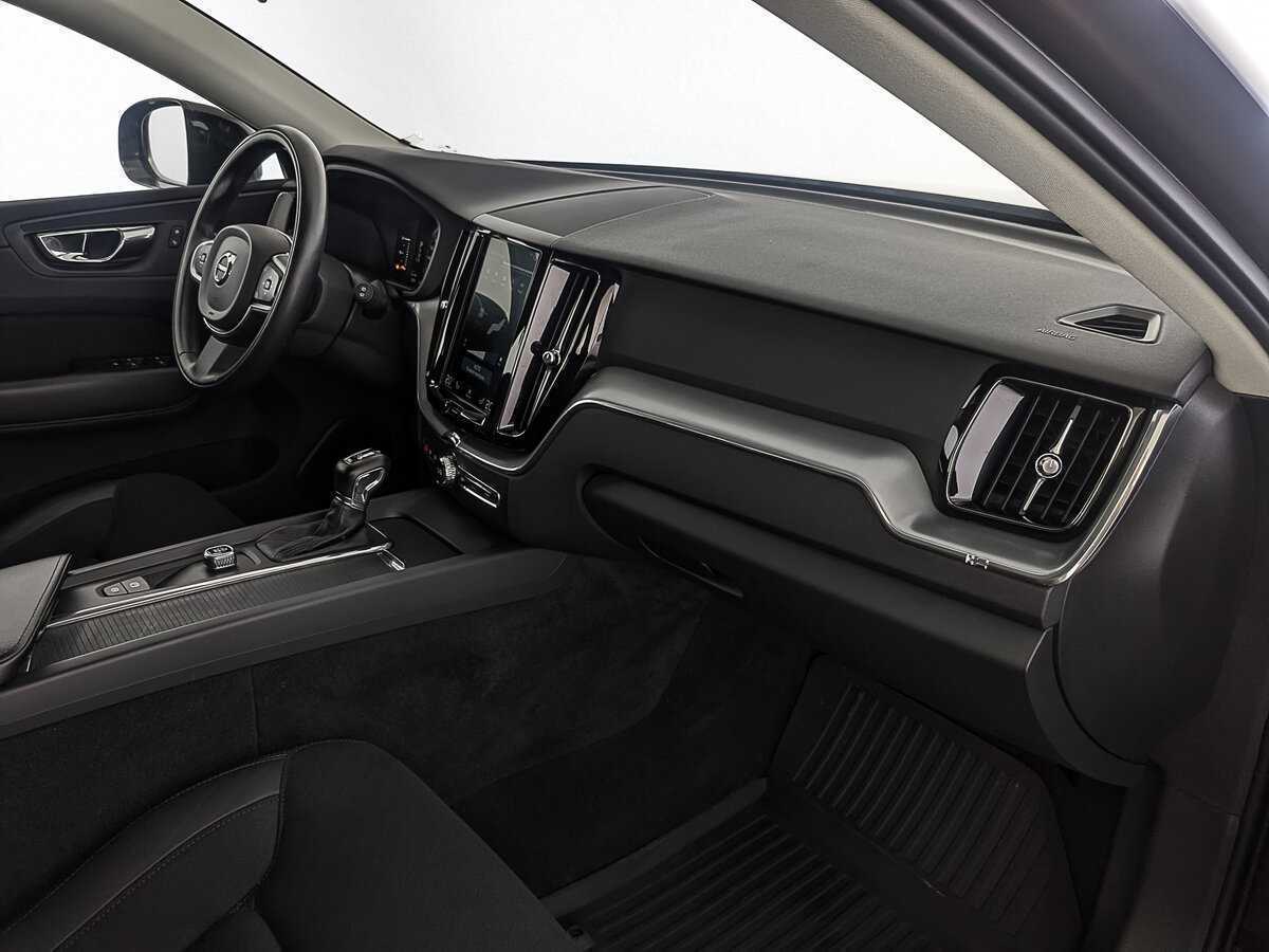Volvo XC60 2018 года с пробегом. Фото: #10