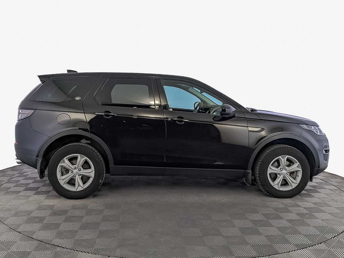 Land Rover Discovery Sport 2019 года с пробегом. Фото: #3
