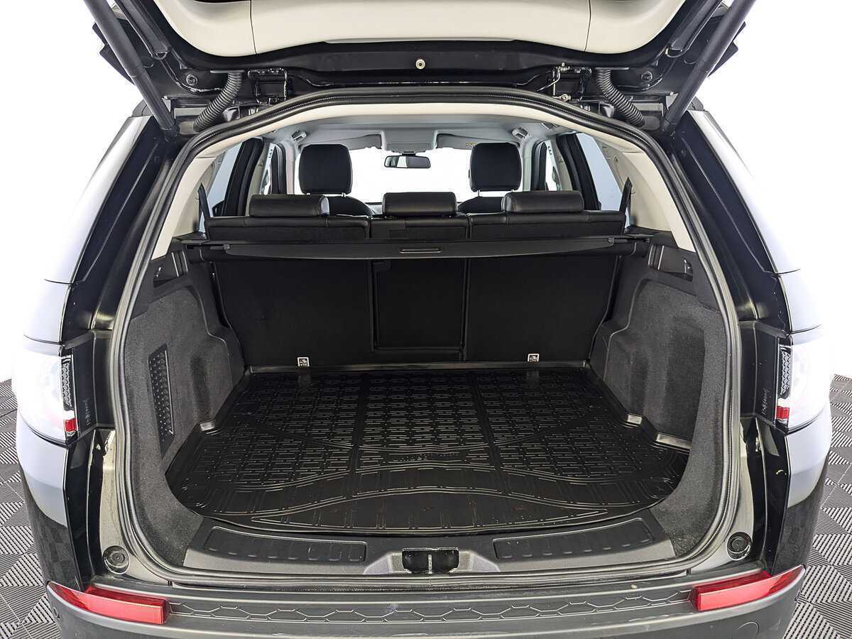 Land Rover Discovery Sport 2019 года с пробегом. Фото: #9